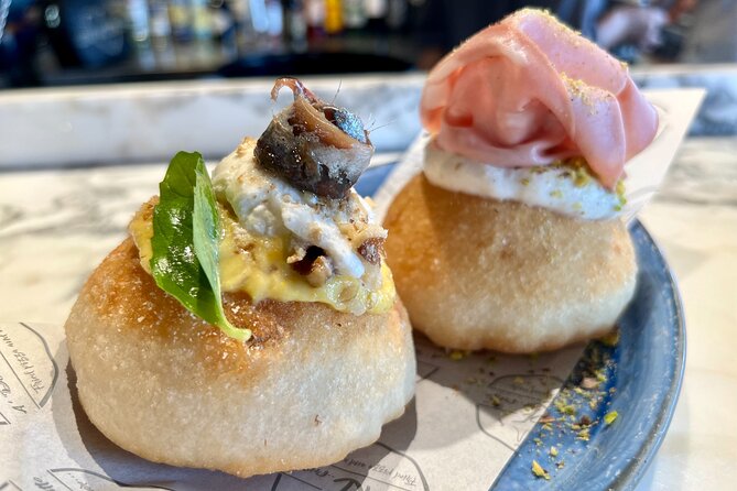 Camden Market Food Tour of 7 Tastings, Gin, Street Food & More - Stop 5: Camden Lock Market at the East Yard