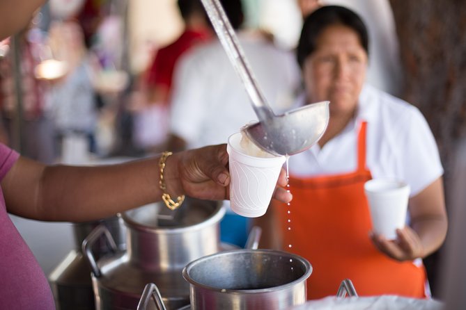 Cancun Street Food Tour with Food Stalls, Local Market and Murals - Bonampak Murals: Quick Culture and Great Photo Angles