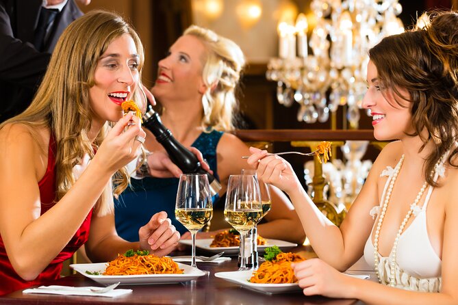 Carlsbad Food Tour - The 11:30 Meeting Point and What to Wear