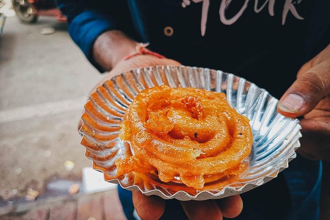 Chandni Chowk Delhi Food Tour with 15+ Tastings - Walking, Heat, and Spice: Stay Comfortable Without Missing the Fun