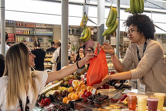 Chef Led Porto Market Tour and Portuguese Tapas Class with Wine - From the market to the kitchen: coffee, walking time, and a reset