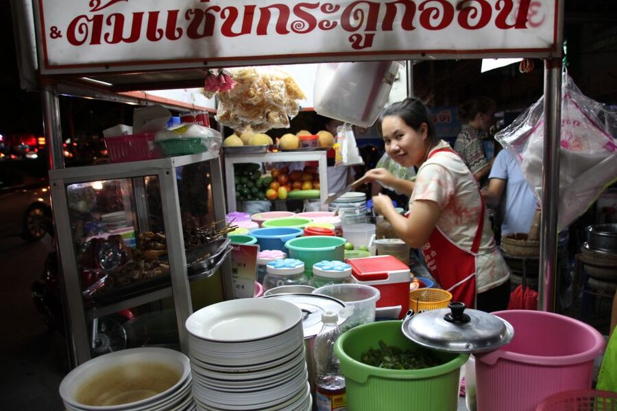 Chiang Mai: Evening Local Street Food Market Tour - Market Stop #2: Stewed Pork Leg, Coconut Dumplings, and Comfort Food With Attitude
