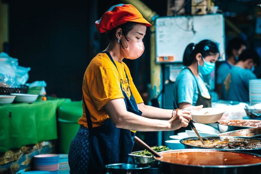 Chiang Mai: Food Tour by Songtheaw Truck with 15+ Tastings - 15+ tastings you can expect, with Northern Thai flavors explained
