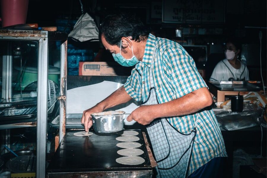 Chiang Mai: Food Tour by Songtheaw Truck with 15+ Tastings - Why the guide’s teaching style is a big deal (Moui, Aim, Noi, and others)
