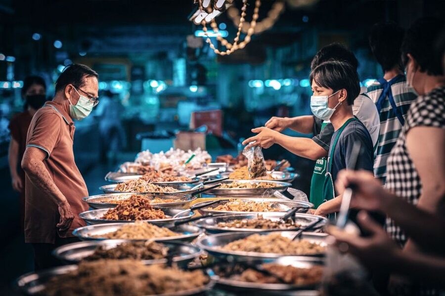 Chiang Mai: Food Tour by Songtheaw Truck with 15+ Tastings - Who this food tour is best for