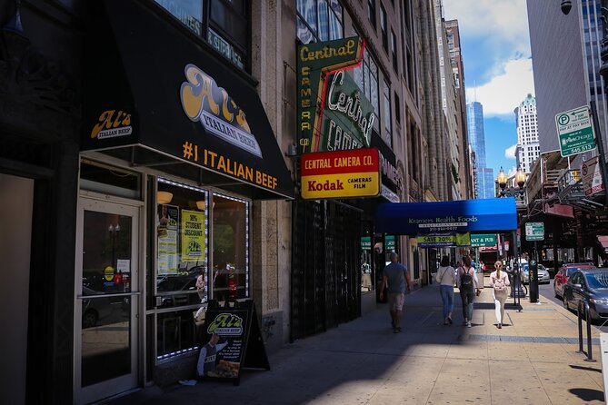 Chicago Loop District Food Tour with Deep Dish & Beef Sandwich - Stop 2: The Financial District on LaSalle Street