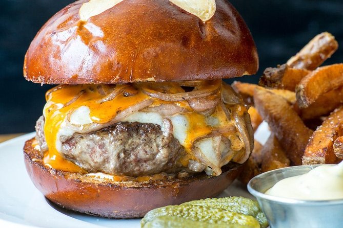 Chicago's West Side Foodie Ride Bike Tour - Fulton River District and Fulton Market: Burger, Beer, and Tech-Walk-by Energy