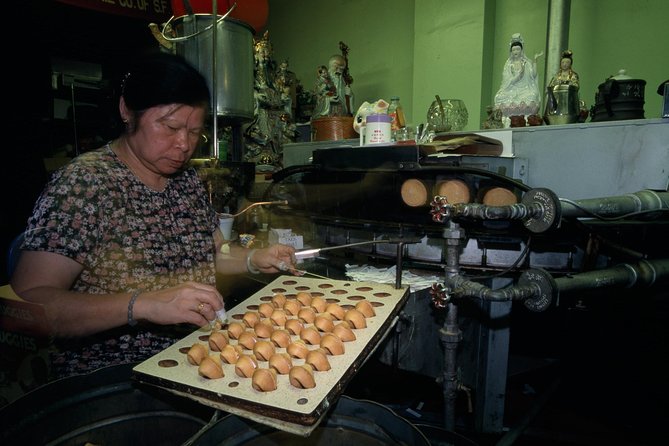 Chinatown Walking Tour: Food, History & Flavor - Small Group Format (15 or Fewer) and Why It Matters