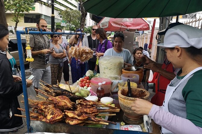 CHOB TUK TUK + Canal + Food Tasting - Old Siam Plaza food tasting: how to eat enough without overthinking