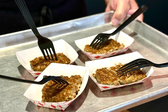 Cincinnati Historic Centre Food Tour Tasting 6 Local Delicacies - What you actually eat: 6 Cincinnati bites in smart order