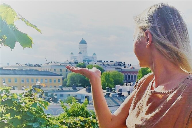 CITY Tour with Food Tasting in Helsinki - Senate Square to Helsinki Cathedral: first stops, easy history, good pace