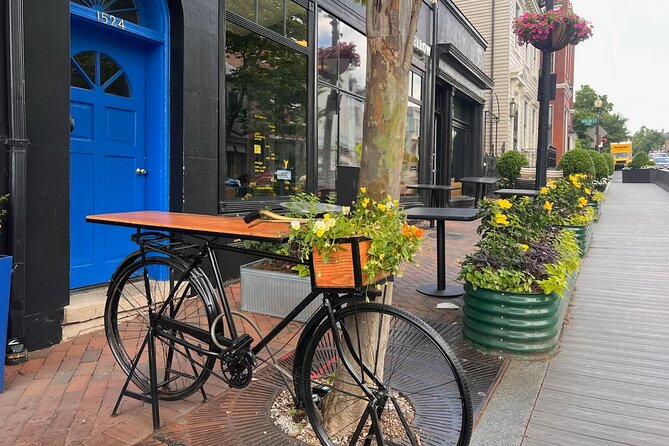 Cobblestones & Croissants: A Morning Food Tour in Georgetown, DC - Walking logistics: meeting point and how to show up prepared