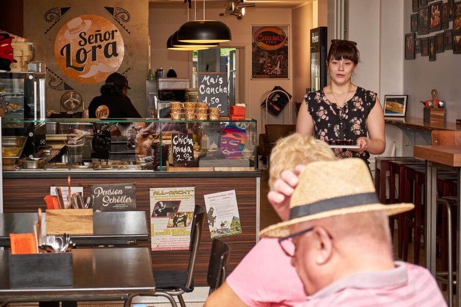 Cologne: Südstadt Guided Foodie Walking Tour - Severin Streets and Shops: More Than Just Eating Stops