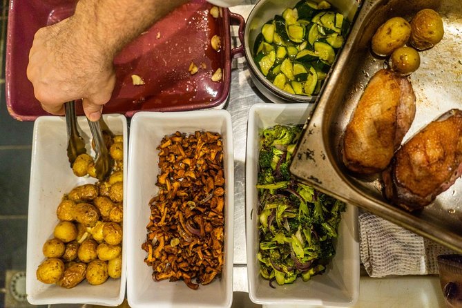 Cooking workshop with an exceptional chef in Avignon - The hands-on cooking part: technique beats showmanship