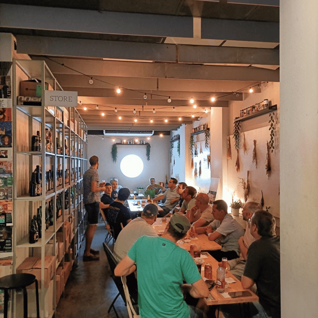 Craft Beer Tasting and tapas in Valencia - Who should book this tasting (and who might not love it)