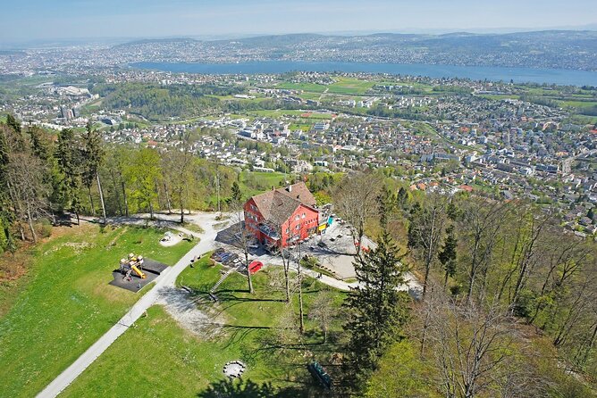 Culinary Tour from Zurich with Traditional Swiss Cheese Fondue Dinner - Transport Comfort vs. Seat Squeeze: A Real-Life Practical Consideration