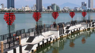Da Nang: Culinary Tour by Night - Price and value at $39: what you’re paying for