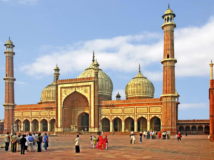 Delhi: Old Delhi City Tour with Tuk Tuk Ride & Street Food - Why this Old Delhi tuk-tuk + street food setup fits your time