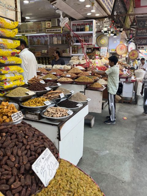 Delhi: Private Chandni Chowk, Food Tasting, & Tuk-Tuk Tour - India Gate and Parliament Buildings: The Big-Memorial Finish