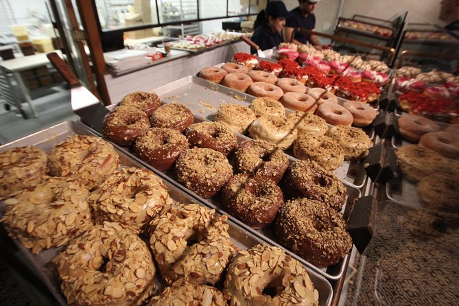 Delicious Donuts in Union Square: New York's Sweetest City Tour - Greenwich Village Walk: A Longer Taste Stint in a Classic Block