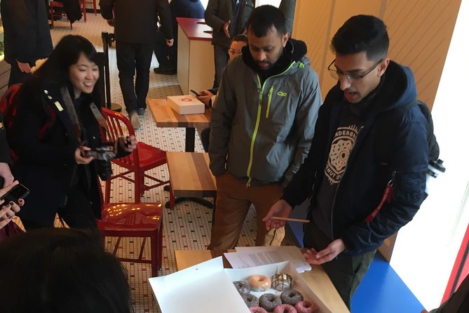 Delicious Donuts of Philadelphia: A Sweet Treat Walking Tour - Stop 4: Reading Terminal Market (15 minutes)