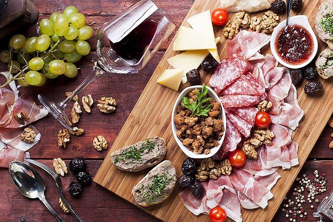 Delicious! Milan's Favorite Food Tour - Brera district: art-and-design walking with food momentum