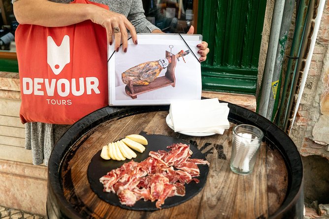 Devour Lisbon: The Ultimate Portuguese Food Tour - O Trevo and O Gaiteiro: Where the lunch flavors get real