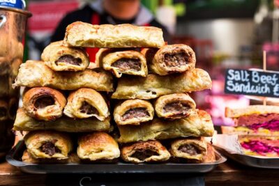 Devour London: Borough Market & Leadenhall Food Tour with Wine - Getting to the meeting point and keeping your pace