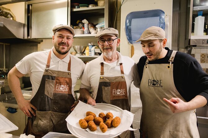 Devour Rome Trastevere/Jewish Ghetto Food Tour Rooftop Aperitivo - Stop 5: Johnny’s Offlicense craft beer tasting with cold cuts and cheese