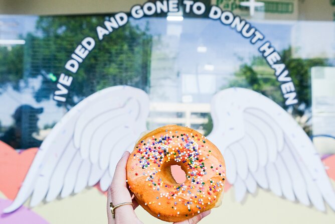 Discover California Donut Culture: Santa Monica’s Sweetest Tour - Guides Make the Difference: Chad, Sam, Jasmine, and Libby Energy