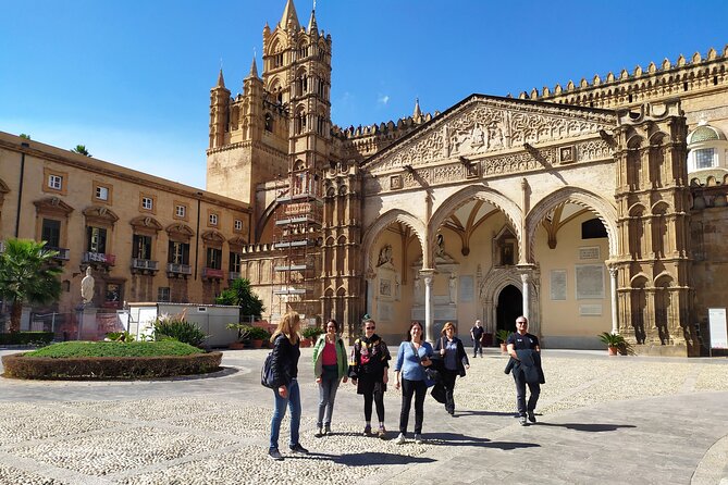 Discover Palermo in 3 hours. Art, history, markets and street food - Capo Street Market: Where Palermo Smells Like Palermo