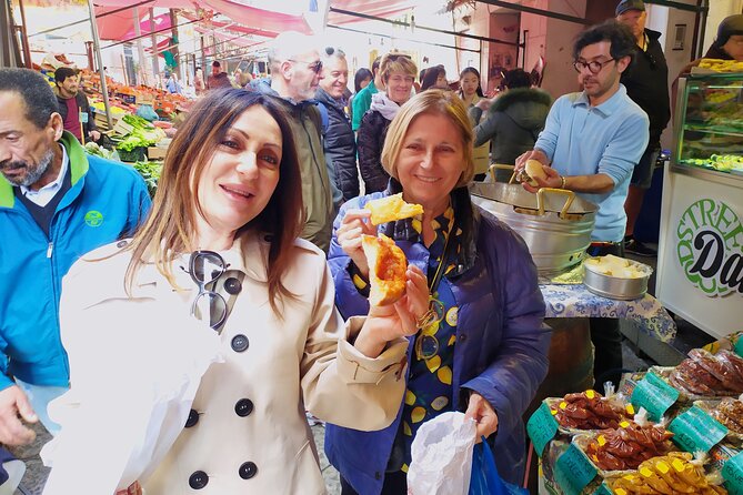 Discover Palermo in 3 hours. Art, history, markets and street food - Quattro Canti: The Baroque Crossroads Moment