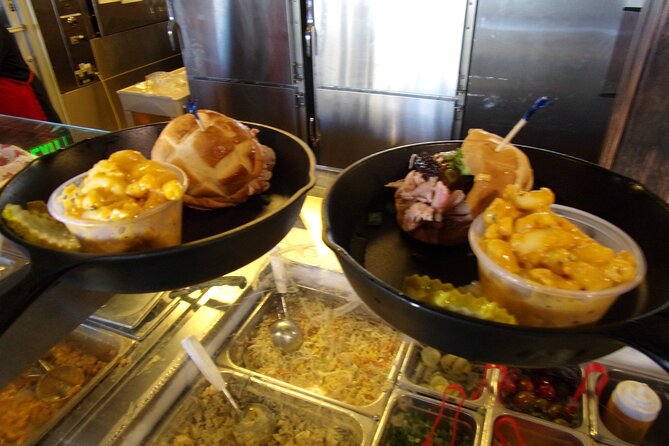 Downtown Las Vegas Food Tour by Segway - Food stop 1: Thai flavors that set a confident tone