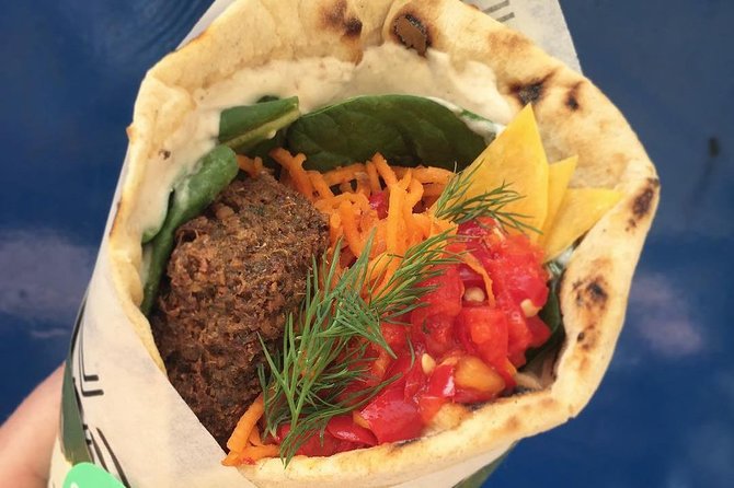 Downtown Los Angeles Food Tour - The food style: tastings that add up, plus sharing logistics