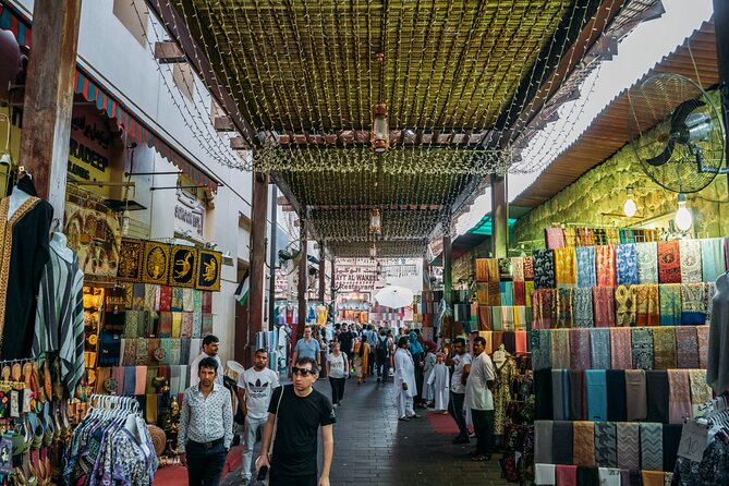 Dubai Old Town, Culture, History, Street food and Souks Tour - The Oldest Building Moment: When History Becomes Visible