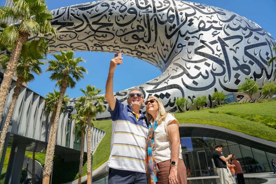 Dubai Top Highlights: Frame Entry, Souks, Abra & Street Food - Should you book this Dubai highlights tour?