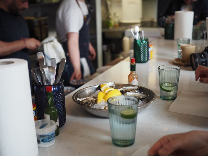 Dublin: Delicious Walking Food Tour - Dietary and Age Limits: plan around the no-vegan setup