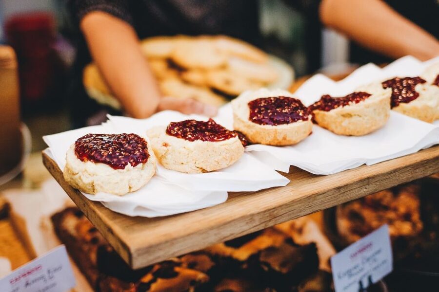 Dublin: Delicious Walking Food Tour - The Liffey Walk: Temple Bar sights plus the creative quarter’s food scene