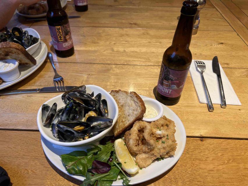 Dublin: Howth Coastal Craft Beer and Seafood Tour - Seafood Feasts by the Shore: Shrimp, Steamed Mussels, and Pairing Logic