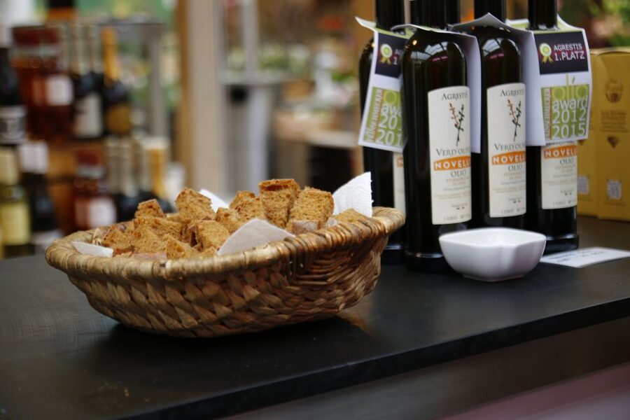 Düsseldorf: Culinary Soul Guided Tour - Food Tastings: How to Get the Most Out of Sampling