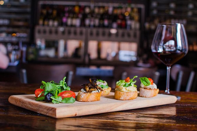 Eat, Drink and Repeat: Wine and Food Tasting Tour in Venice - The Eat, Drink and Repeat concept: progressive tasting, Venice style
