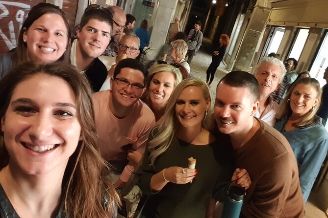 Eat, Drink and Repeat: Wine and Food Tasting Tour in Venice - Timing and logistics that matter in Venice
