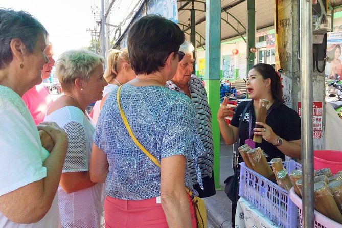 Eat Like a Local Food Tour in Hua Hin - Getting between stops by songtheaw: efficient, local, and part of the day