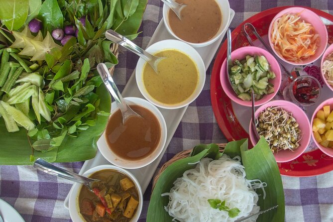 Eat Like a Local Food Tour in Hua Hin - The pacing: 3.5 hours of eating, with no long walking