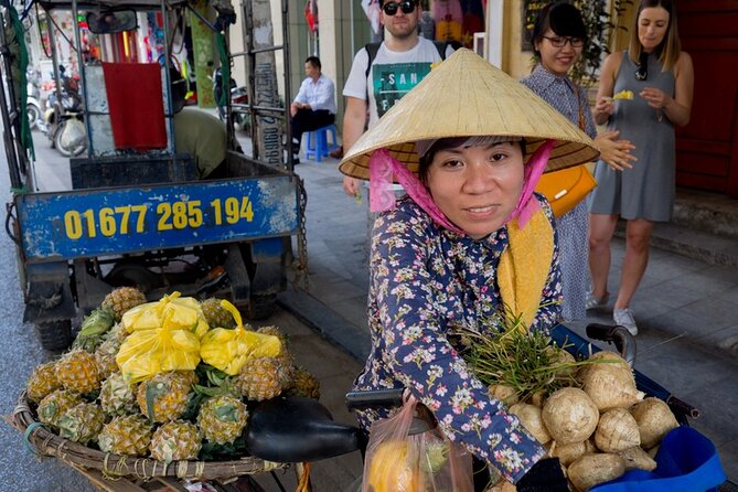 Eat Like a Local: Hanoi Street Food Adventure - Morning vs. evening: picking the right hunger clock