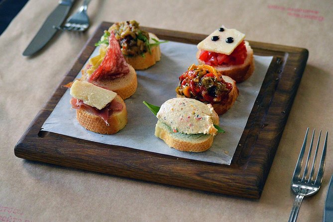 Eat Like a Local: Venice 3-Hour Small-Group Food Tasting Tour - Santa Croce Cichetti and the Rhythm of Small Bites