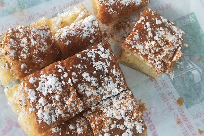 Eat like an Athenian food tour of Athens - Monastiraki: honey, traditional drinks, and learning extra virgin olive oil