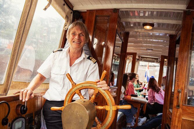 Eating Amsterdam: Food Tour & Canals Cruise - Vishandel Centrum: herring and kibbeling without the fuss