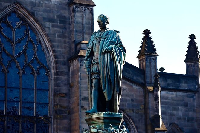 Edinburgh Food Tour with Scotch, Haggis, a Secret Dish & More - Pacing and Portion Reality: Go Hungry, Then Go at Ease
