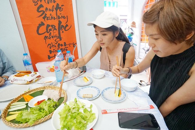 Evening Walking Food Tour, folk game and lantern boat - Why Hoi An at 4:30 pm Hits Different
